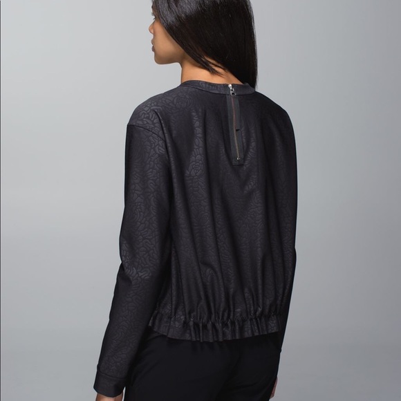 Lululemon Departure Top Petal Camo Embossed Black - Picture 3 of 16